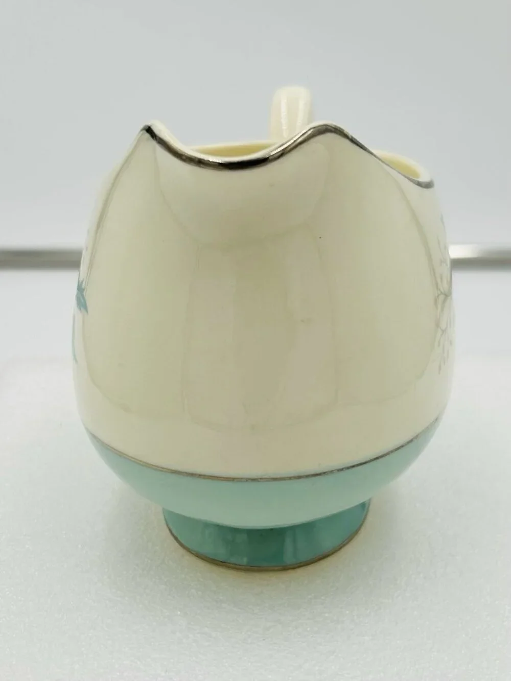 Homer Laughlin Romance Gravy Boat Eggshell Cavalier Turquoise Rare